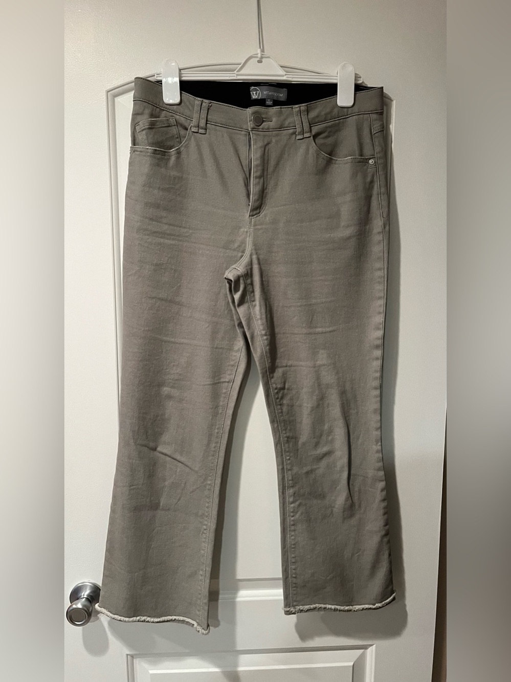 Wit and Wisdom Tatum Crop Jeans in Sage Taupe - Women's size 12